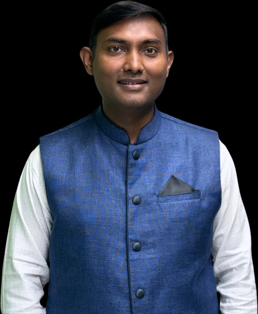 Portrait of Mukesh Jain, Co-Founder of NSG Academy